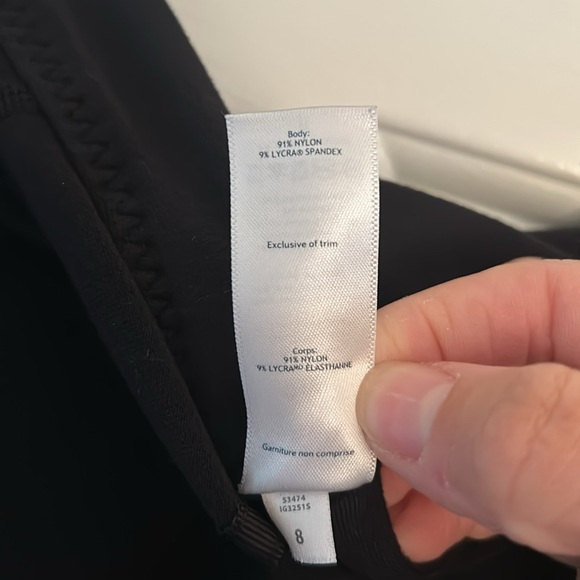 🌿Ivivva by Lululemon girls black top, size 8🌿 - Picture 3 of 6